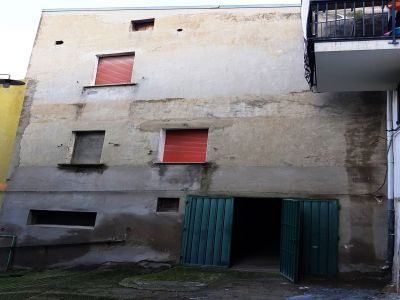 FACCIATA_POSTERIORE